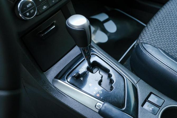 Toyota Corolla XI (E160 E170 E180) с пробегом 2013 года, цена 1 193 000 рублей, 208275 км, седан, Автокод Объявления