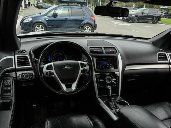 Ford Explorer V с пробегом 2013 года, цена 1 609 000 рублей, 216845 км, внедорожник, Автокод Объявления