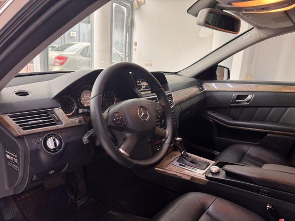 Mercedes-Benz E-Класс IV (W212 S212 C207) с пробегом 2009 года, цена 1 420 000 рублей, 300608 км, седан, Автокод Объявления