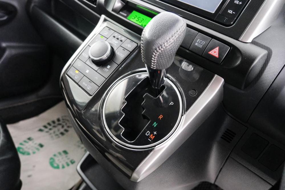Toyota Wish II Рестайлинг Красноярск  - изображение 17