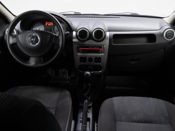 Renault Logan I Рестайлинг с пробегом 2011 года, цена 370 000 рублей, 331040 км, седан, Автокод Объявления