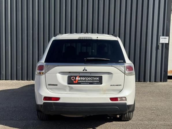 Mitsubishi Outlander III с пробегом 2012 года, цена 1 340 000 рублей, 172646 км, внедорожник, Автокод Объявления