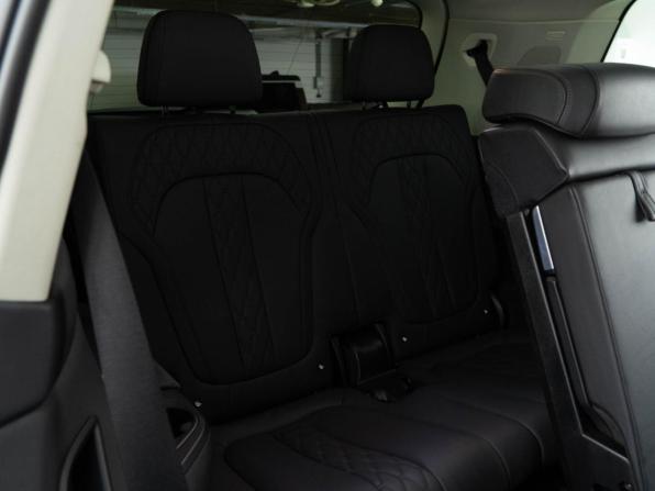 BMW X7 I (G07) Рестайлинг с пробегом 2023 года, цена 11 449 050 рублей, 59697 км, внедорожник, Автокод Объявления