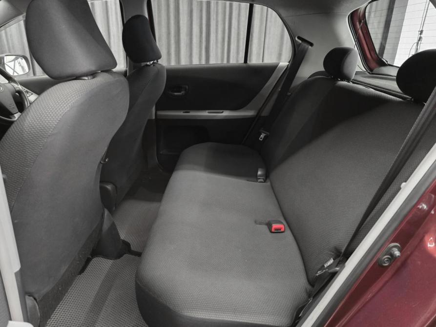 Toyota Vitz II (XP90) Красноярск  - изображение 15