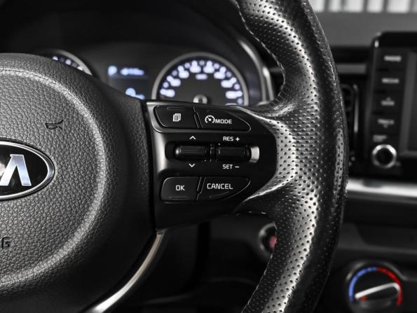 Kia Stonic I с пробегом 2018 года, цена 1 839 000 рублей, 150987 км, внедорожник, Автокод Объявления