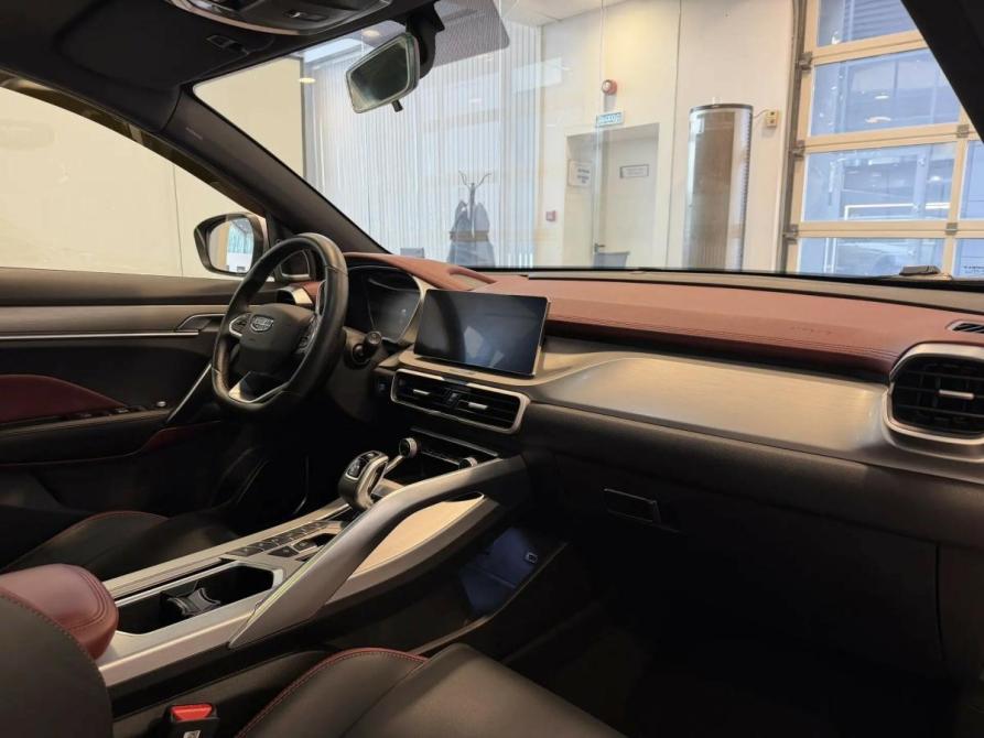 Geely Coolray I Подольск  - изображение 8