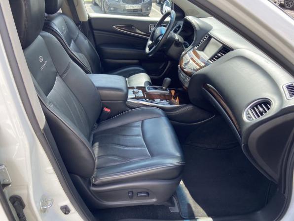 Infiniti JX с пробегом 2013 года, цена 1 698 000 рублей, 115472 км, внедорожник, Автокод Объявления