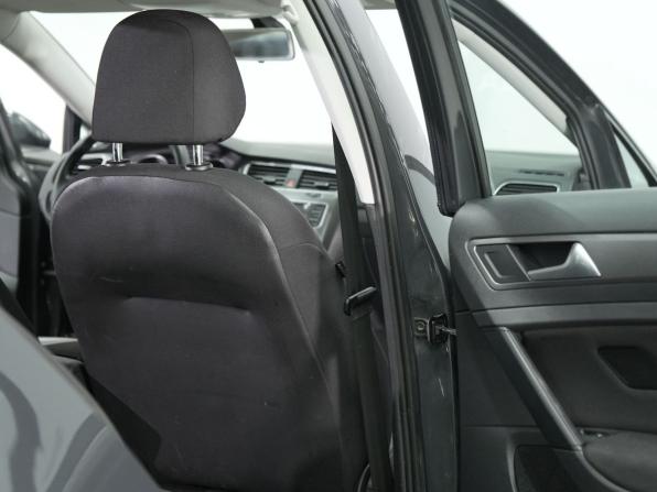 Volkswagen Golf VII с пробегом 2014 года, цена 925 000 рублей, 184155 км, хэтчбек, Автокод Объявления
