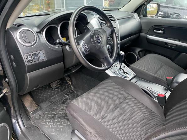Suzuki Grand Vitara II Рестайлинг с пробегом 2011 года, цена 900 000 рублей, 213463 км, внедорожник, Автокод Объявления