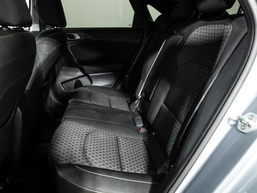 Kia Ceed III Санкт-Петербург  - изображение 11