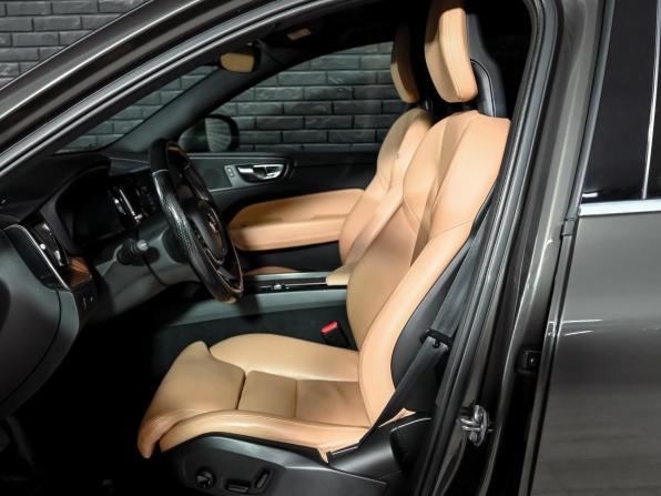 Volvo XC60 II с пробегом 2018 года, цена 2 730 000 рублей, 277488 км, внедорожник, Автокод Объявления