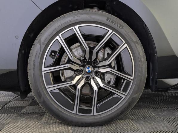 BMW 7 серии VII (G70) с пробегом 2025 года, цена 15 200 000 рублей, 6532 км, седан, Автокод Объявления
