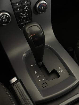 Volvo S40 II Рестайлинг с пробегом 2011 года, цена 715 000 рублей, 213225 км, седан, Автокод Объявления