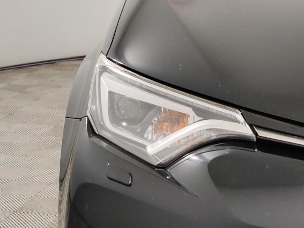 Toyota RAV4 IV (XA40) Рестайлинг с пробегом 2018 года, цена 2 299 000 рублей, 93218 км, внедорожник, Автокод Объявления