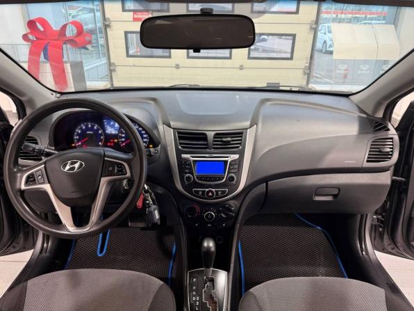 Hyundai Solaris I с пробегом 2014 года, цена 697 000 рублей, 311965 км, седан, Автокод Объявления