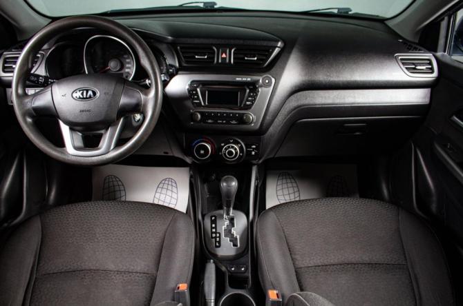 Kia Rio III с пробегом 2013 года, цена 919 000 рублей, 174000 км, седан, Автокод Объявления