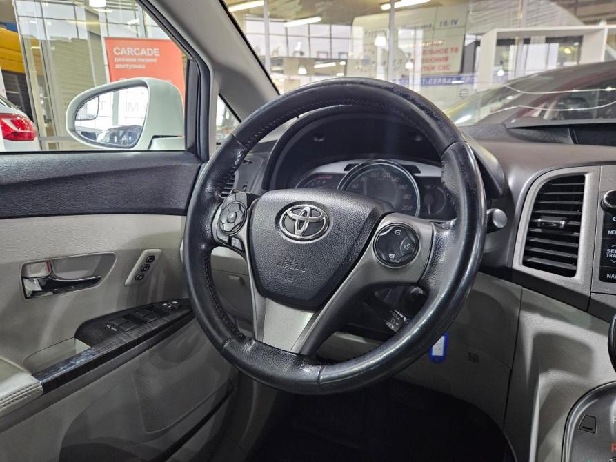 Toyota Venza I Рестайлинг Курган  - изображение 15