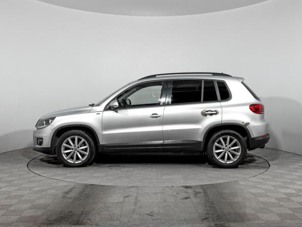 Volkswagen Tiguan I Рестайлинг с пробегом 2016 года, цена 899 000 рублей, 222412 км, внедорожник, Автокод Объявления