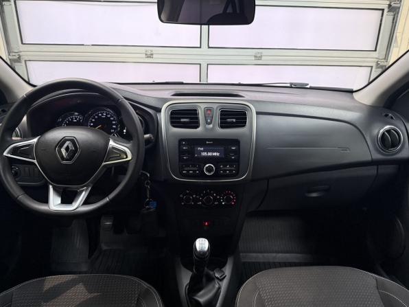 Renault Logan II Рестайлинг с пробегом 2022 года, цена 1 200 000 рублей, 57627 км, седан, Автокод Объявления