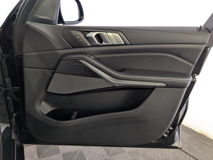 BMW X7 I (G07) Москва  - изображение 29