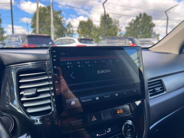 Mitsubishi Outlander III с пробегом 2012 года, цена 1 378 400 рублей, 147275 км, внедорожник, Автокод Объявления
