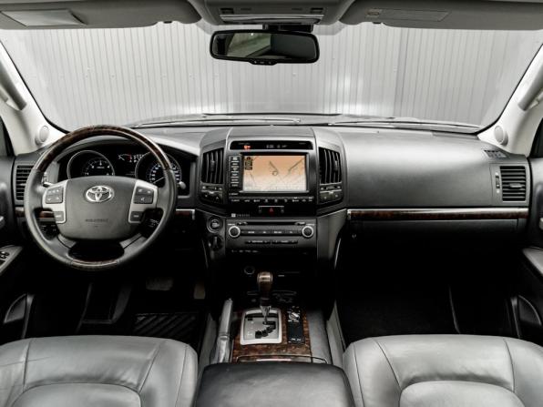 Toyota Land Cruiser 200 Series с пробегом 2010 года, цена 3 100 000 рублей, 340321 км, внедорожник, Автокод Объявления
