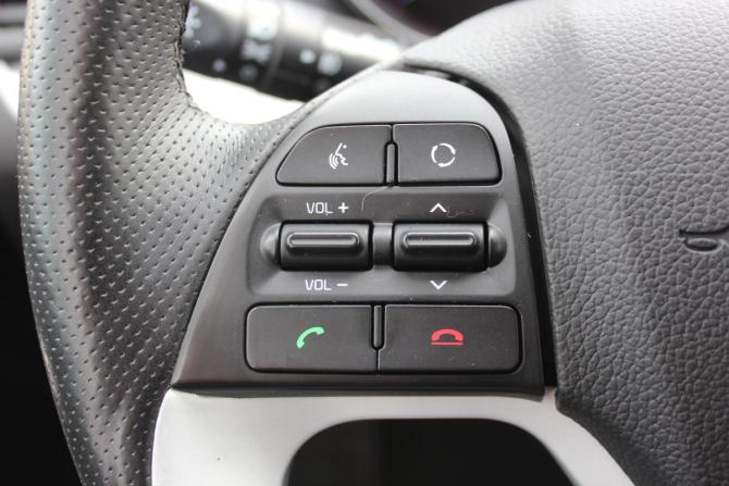 Kia Picanto II с пробегом 2015 года, цена 927 000 рублей, 87343 км, хэтчбек, Автокод Объявления