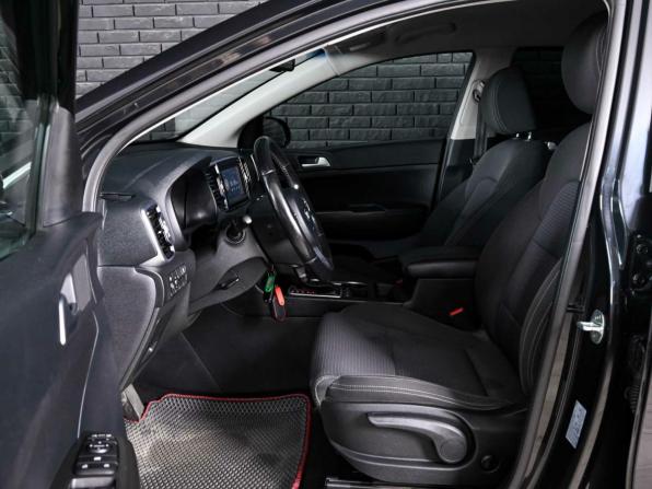 Kia Sportage IV с пробегом 2018 года, цена 2 120 000 рублей, 142402 км, внедорожник, Автокод Объявления