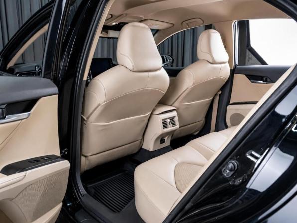 Toyota Camry VIII (XV70) Рестайлинг с пробегом 2021 года, цена 3 179 000 рублей, 92516 км, седан, Автокод Объявления