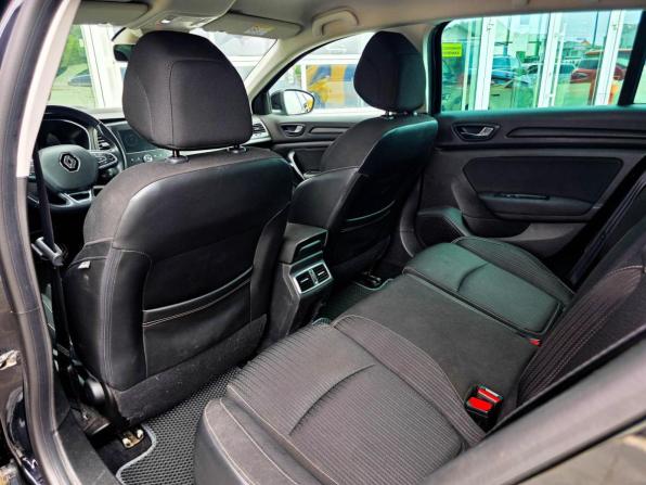 Renault Megane IV с пробегом 2018 года, цена 1 075 000 рублей, 140962 км, универсал, Автокод Объявления