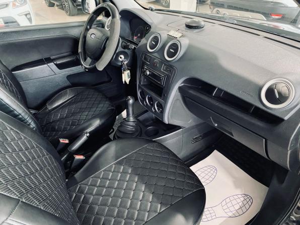 Ford Fusion I Рестайлинг с пробегом 2007 года, цена 580 000 рублей, 111000 км, хэтчбек, Автокод Объявления