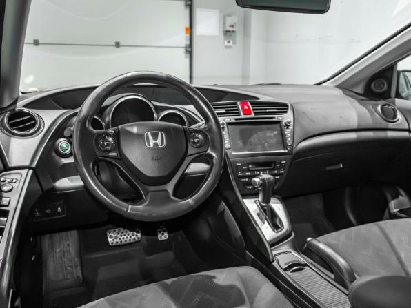 Honda Civic IX с пробегом 2012 года, цена 1 188 740 рублей, 185696 км, хэтчбек, Автокод Объявления
