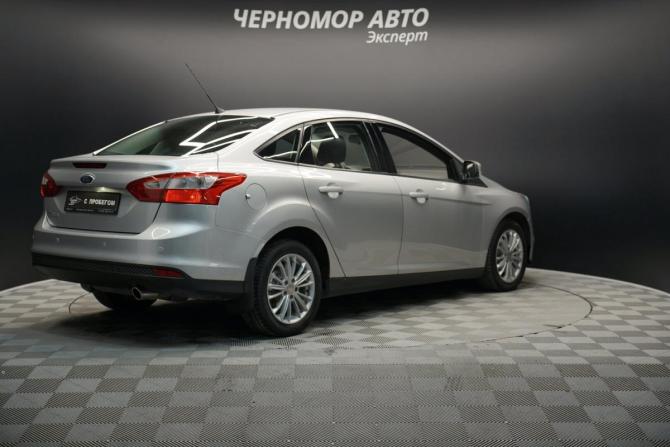 Ford Focus III с пробегом 2013 года, цена 941 000 рублей, 219500 км, седан, Автокод Объявления