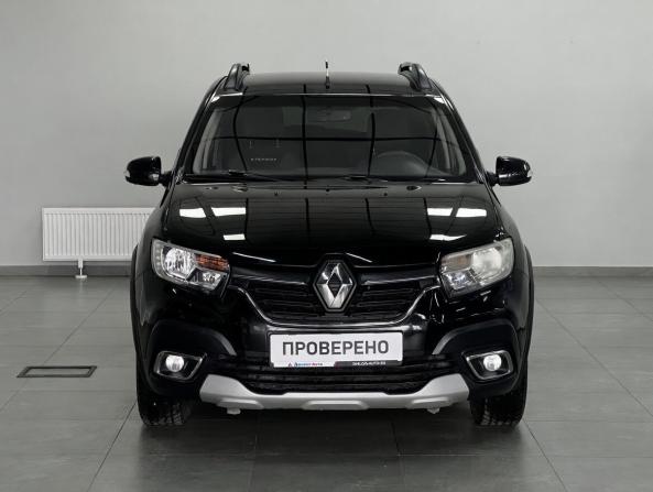 Renault Sandero II Рестайлинг с пробегом 2018 года, цена 999 000 рублей, 104000 км, хэтчбек, Автокод Объявления