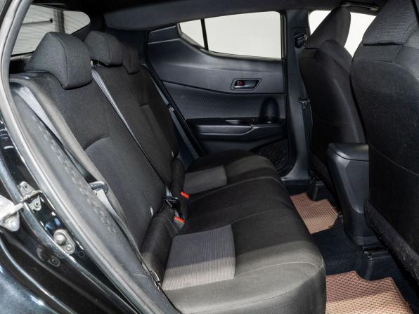 Toyota C-HR I с пробегом 2019 года, цена 1 815 000 рублей, 120710 км, внедорожник, Автокод Объявления