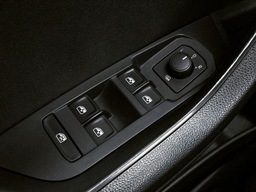 Skoda Karoq I Екатеринбург  - изображение 12