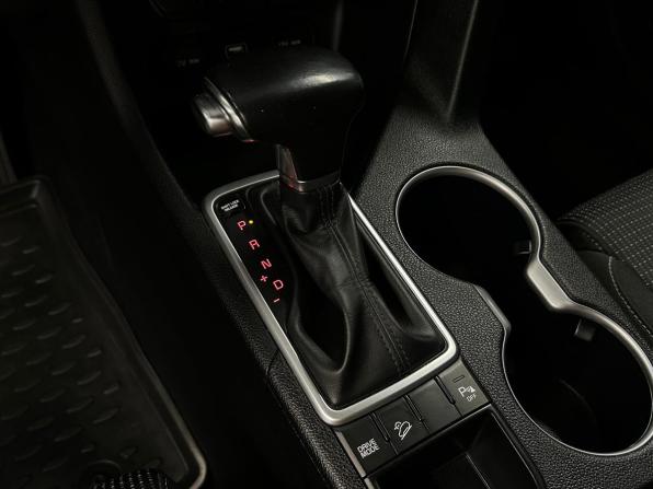 Kia Sportage IV Рестайлинг с пробегом 2020 года, цена 2 360 000 рублей, 90500 км, внедорожник, Автокод Объявления