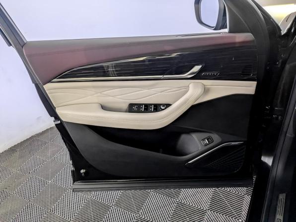 Geely Monjaro I Рестайлинг с пробегом 2023 года, цена 3 385 000 рублей, 26976 км, внедорожник, Автокод Объявления