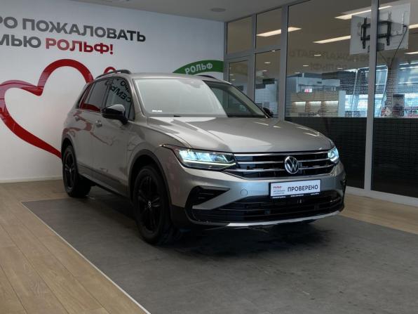 Volkswagen Tiguan II Рестайлинг с пробегом 2021 года, цена 2 710 000 рублей, 60855 км, внедорожник, Автокод Объявления