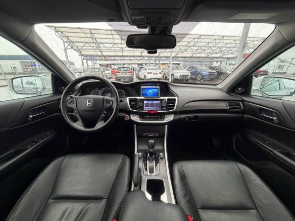 Honda Accord IX с пробегом 2013 года, цена 1 215 000 рублей, 335179 км, седан, Автокод Объявления