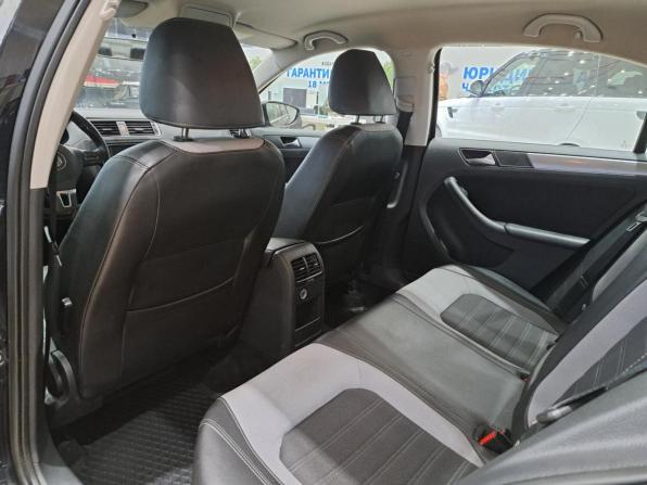 Volkswagen Jetta VI с пробегом 2013 года, цена 899 000 рублей, 228828 км, седан, Автокод Объявления