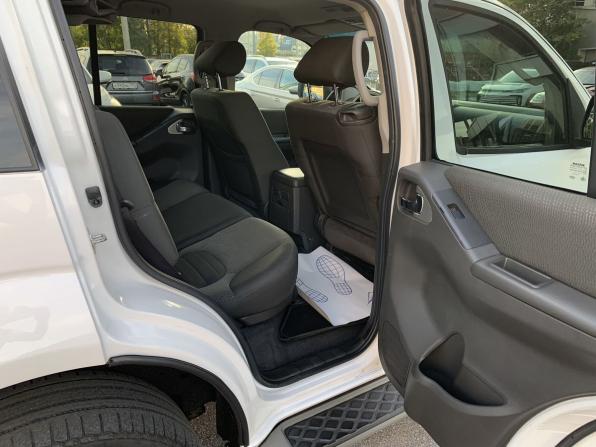 Nissan Pathfinder III Рестайлинг с пробегом 2013 года, цена 1 299 000 рублей, 263674 км, внедорожник, Автокод Объявления