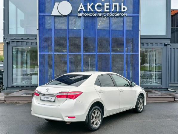 Toyota Corolla XI (E160 E170 E180) Рестайлинг 1 с пробегом 2016 года, цена 1 479 000 рублей, 103700 км, седан, Автокод Объявления