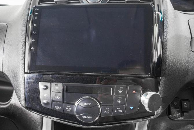 Nissan Serena IV (C26) с пробегом 2013 года, цена 1 399 000 рублей, 196000 км, минивэн, Автокод Объявления