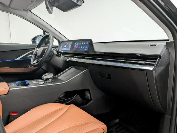 Omoda C5 I с пробегом 2023 года, цена 1 650 000 рублей, 28055 км, внедорожник, Автокод Объявления