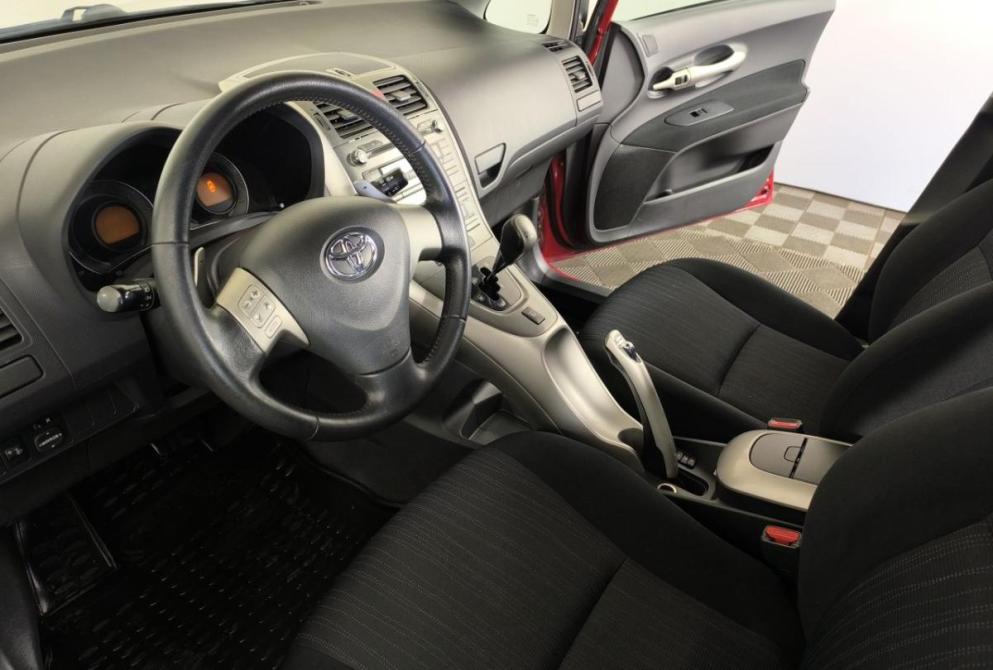 Toyota Auris I Нижний Новгород  - изображение 8