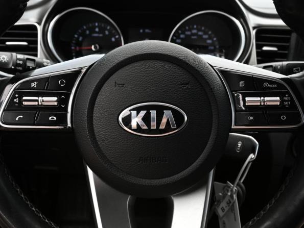 Kia Ceed III с пробегом 2020 года, цена 1 775 000 рублей, 59014 км, хэтчбек, Автокод Объявления
