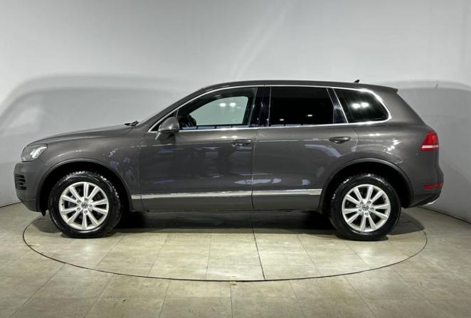 Volkswagen Touareg I Рестайлинг с пробегом 2010 года, цена 1 635 000 рублей, 333119 км, внедорожник, Автокод Объявления