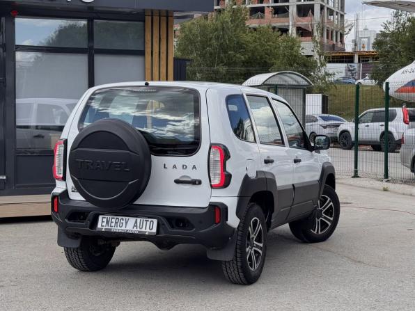 Lada (ВАЗ) Niva Travel I с пробегом 2023 года, цена 910 000 рублей, 27020 км, внедорожник, Автокод Объявления