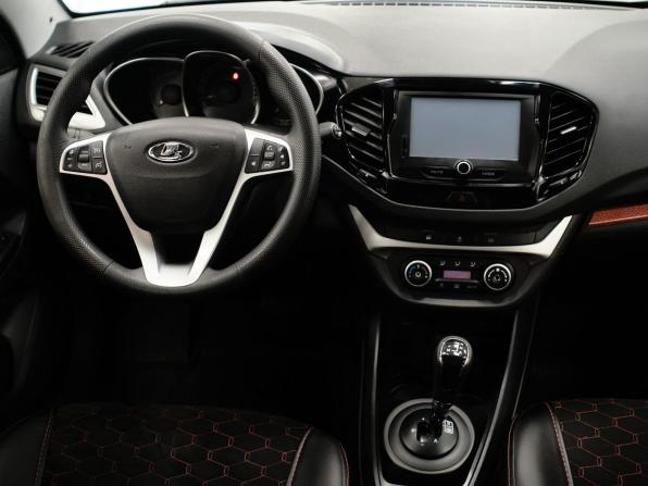 Lada (ВАЗ) Vesta I с пробегом 2018 года, цена 865 000 рублей, 63613 км, универсал, Автокод Объявления